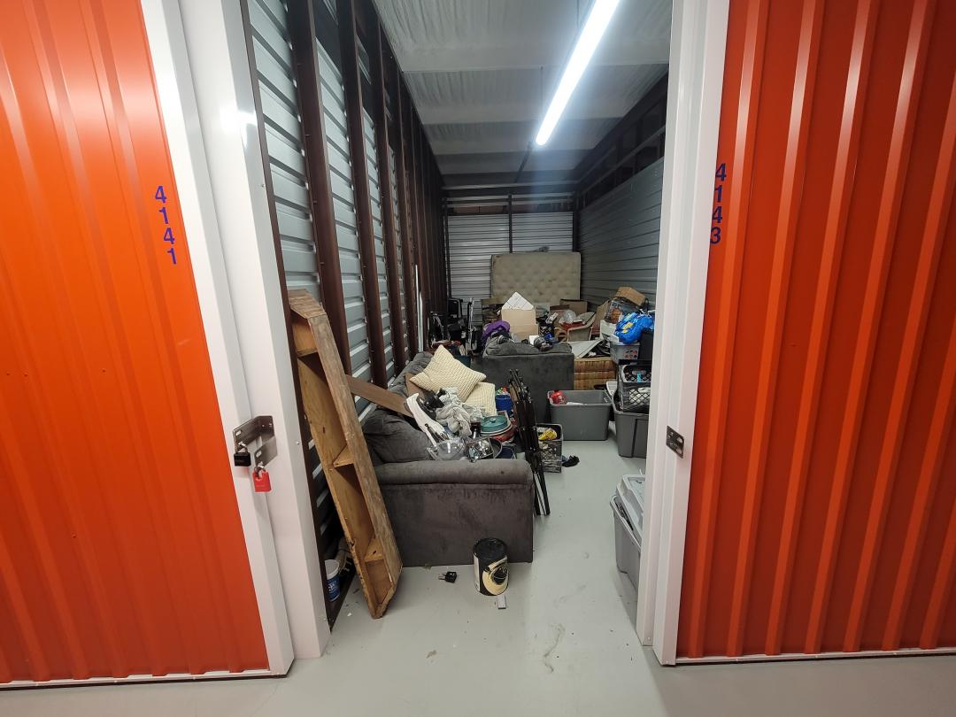 Storage Unit Auction in Baton Rouge, LA at Dependable Storage Baton